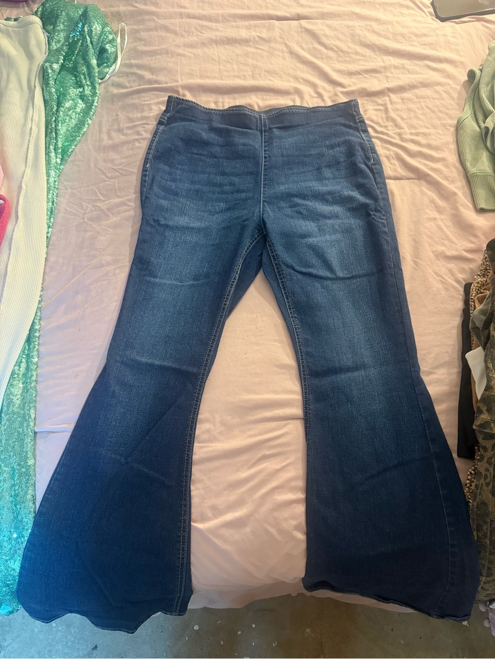 Bootcut jeans